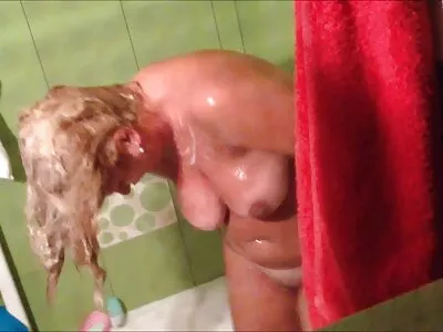 il m'a embrassé quand film pornographique arabe j'étais nue.