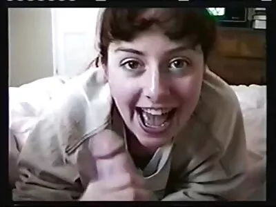 Mari voyeur sex arab et femme mûrs s'embrassant en 69 pose à la maison après le travail