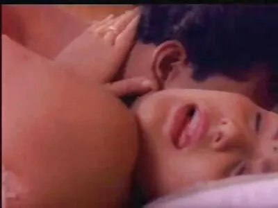 Mamie mignonne avec une bite dans la bouche mama sex arab doigtant et éjaculant mieux que n'importe quelle jeune femme