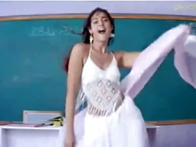 maman aux gros seins sex arab porno video taquine et se détend